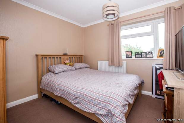 Additional Property Image 4 bedroom Semi Detached for sale in Hemel Hempstead 8