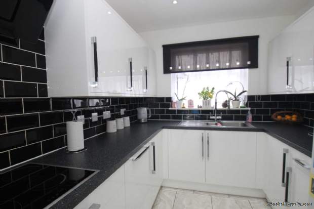Additional Property Image 4 bedroom House for sale in Hemel Hempstead 3