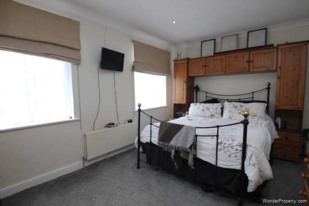 Additional Property Image 4 bedroom House for sale in Hemel Hempstead 9