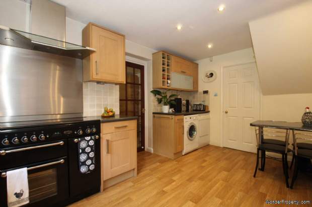 Additional Property Image 4 bedroom Detached for sale in Hemel Hempstead 3