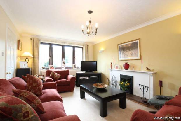 Additional Property Image 4 bedroom Detached for sale in Hemel Hempstead 12