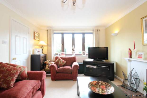 Additional Property Image 4 bedroom Detached for sale in Hemel Hempstead 13