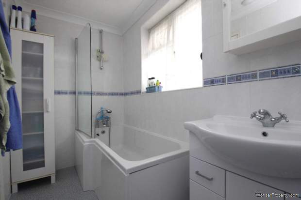 Additional Property Image 4 bedroom House for sale in Hemel Hempstead 13
