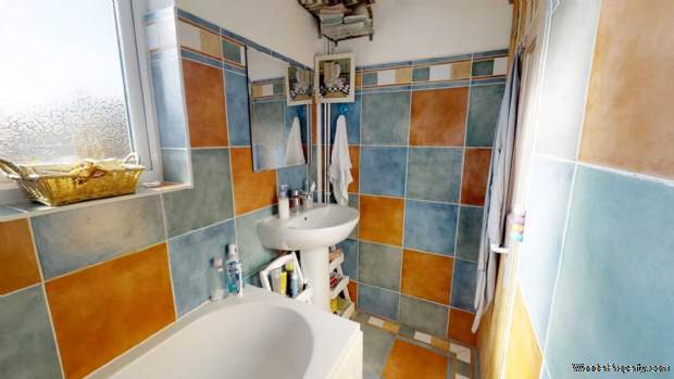 Additional Property Image 4 bedroom House for sale in Luton 8