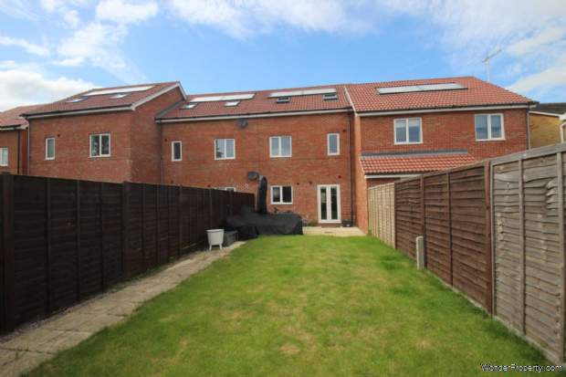 Additional Property Image 3 bedroom House for sale in Hemel Hempstead 11