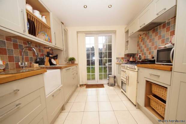 Additional Property Image 4 bedroom Semi Detached for sale in Hemel Hempstead 2