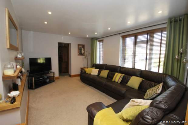 Additional Property Image 4 bedroom Detached for sale in Hemel Hempstead 3