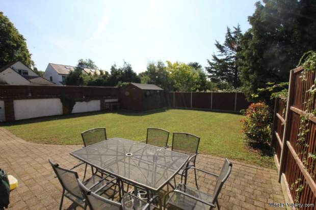 Additional Property Image 4 bedroom Detached for sale in Hemel Hempstead 6