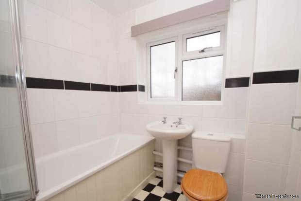 Additional Property Image 2 bedroom Flat for sale in Hemel Hempstead 7