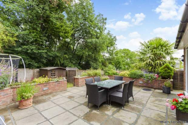 Additional Property Image 4 bedroom Detached for sale in Hemel Hempstead 18