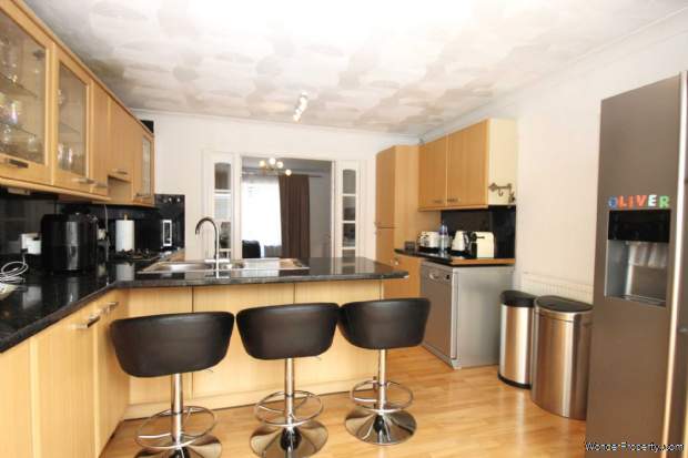 Additional Property Image 3 bedroom House for sale in Hemel Hempstead 2