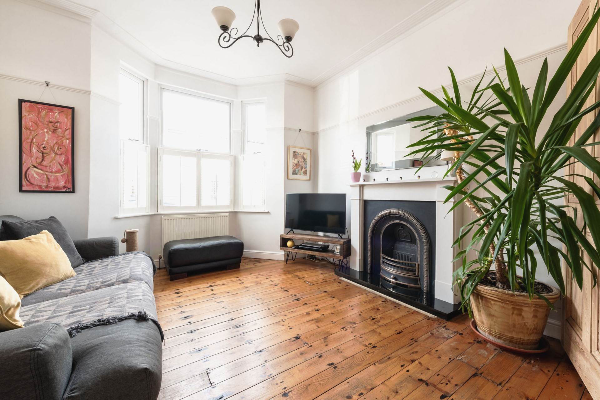 Additional Property Image 4 bedroom Semi Detached for sale in Enfield 2