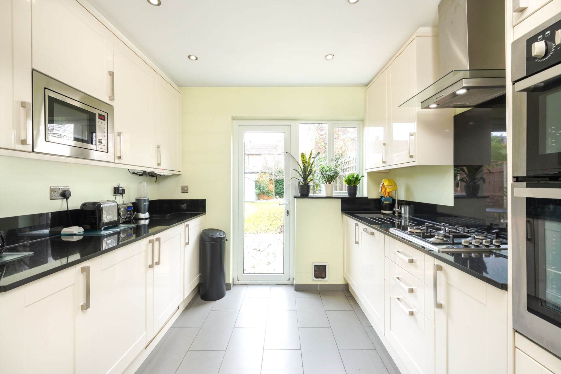 Additional Property Image 4 bedroom Semi Detached for sale in Enfield 6