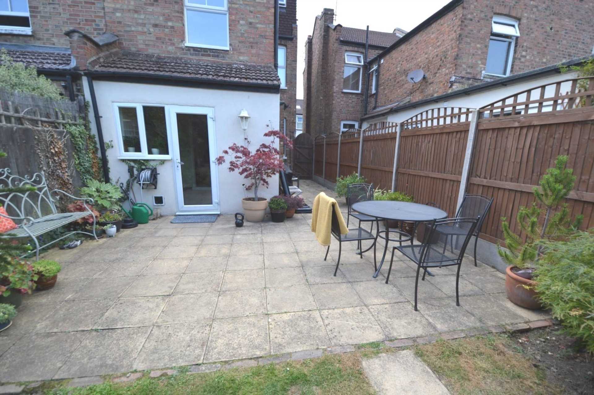 Additional Property Image 4 bedroom Semi Detached for sale in Enfield 15