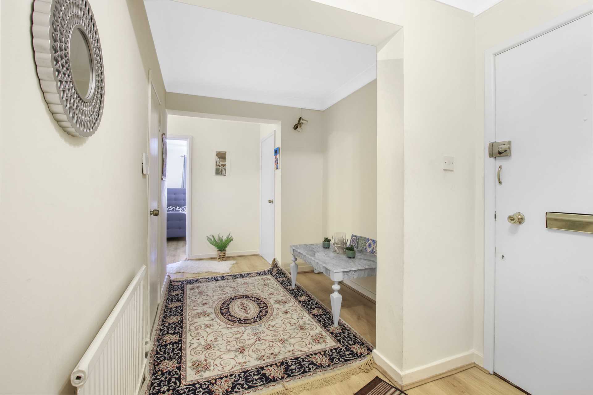 Additional Property Image 2 bedroom Flat for sale in Barnet 2