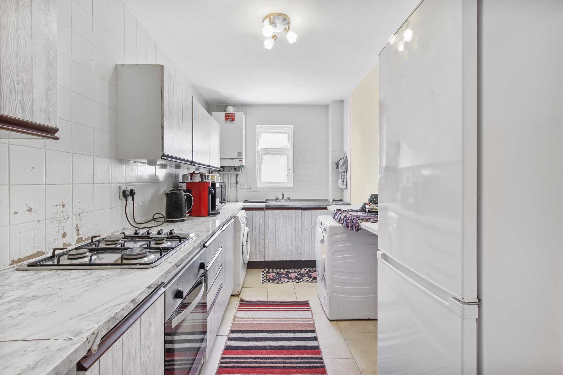 Additional Property Image 2 bedroom Flat for sale in Barnet 4