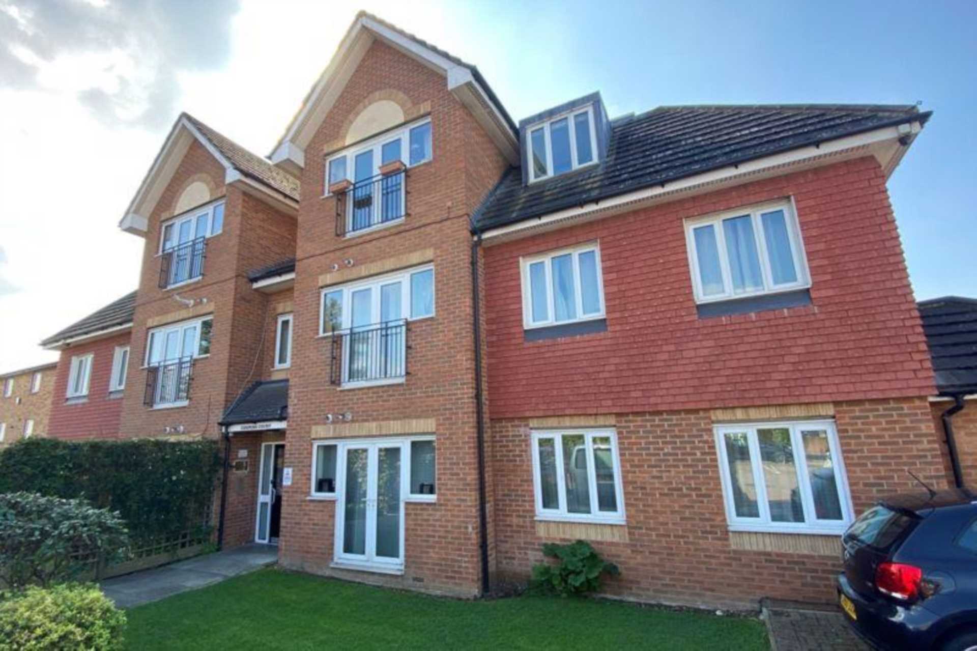 2 bedroom Flat to rent in London
