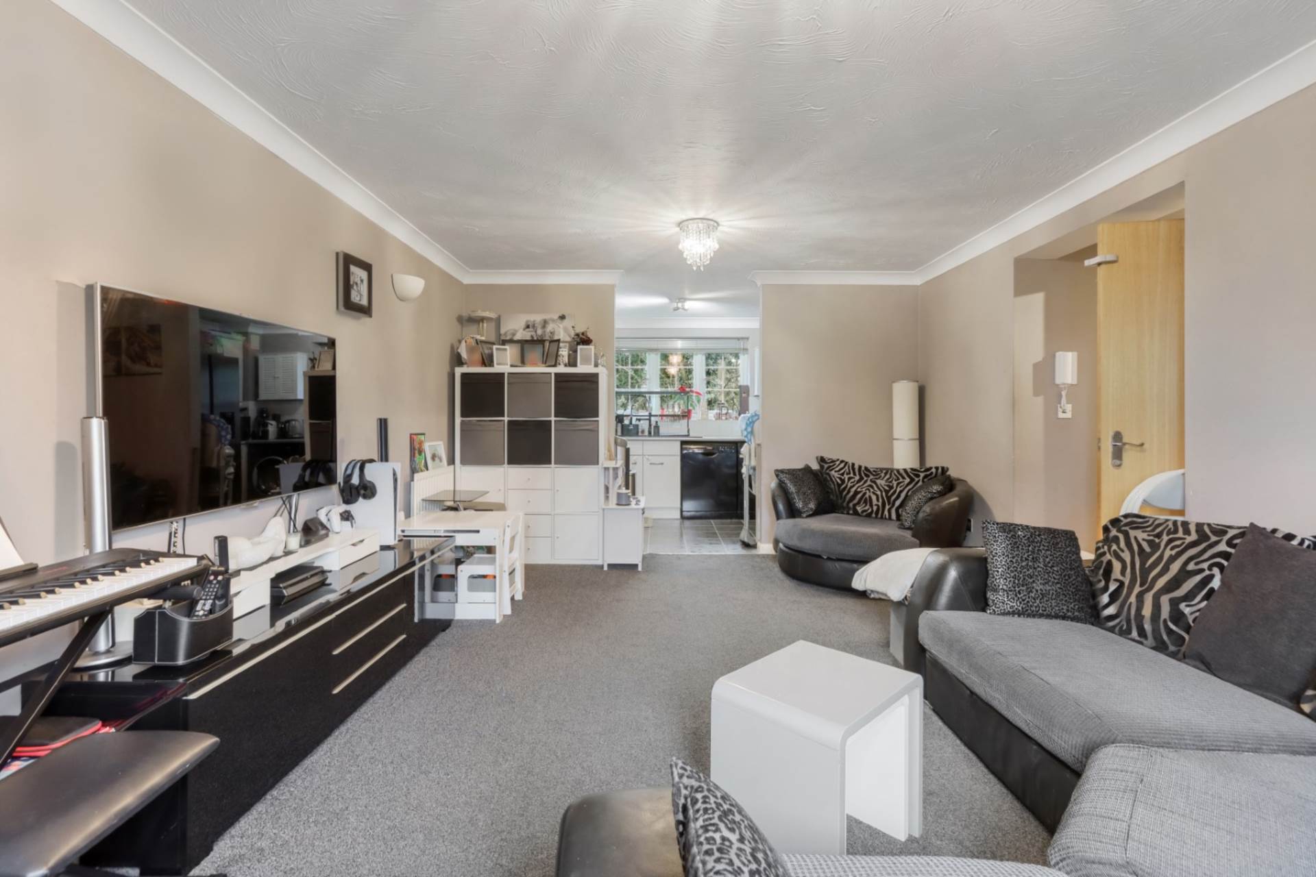 Additional Property Image 2 bedroom Flat for sale in St Albans 16