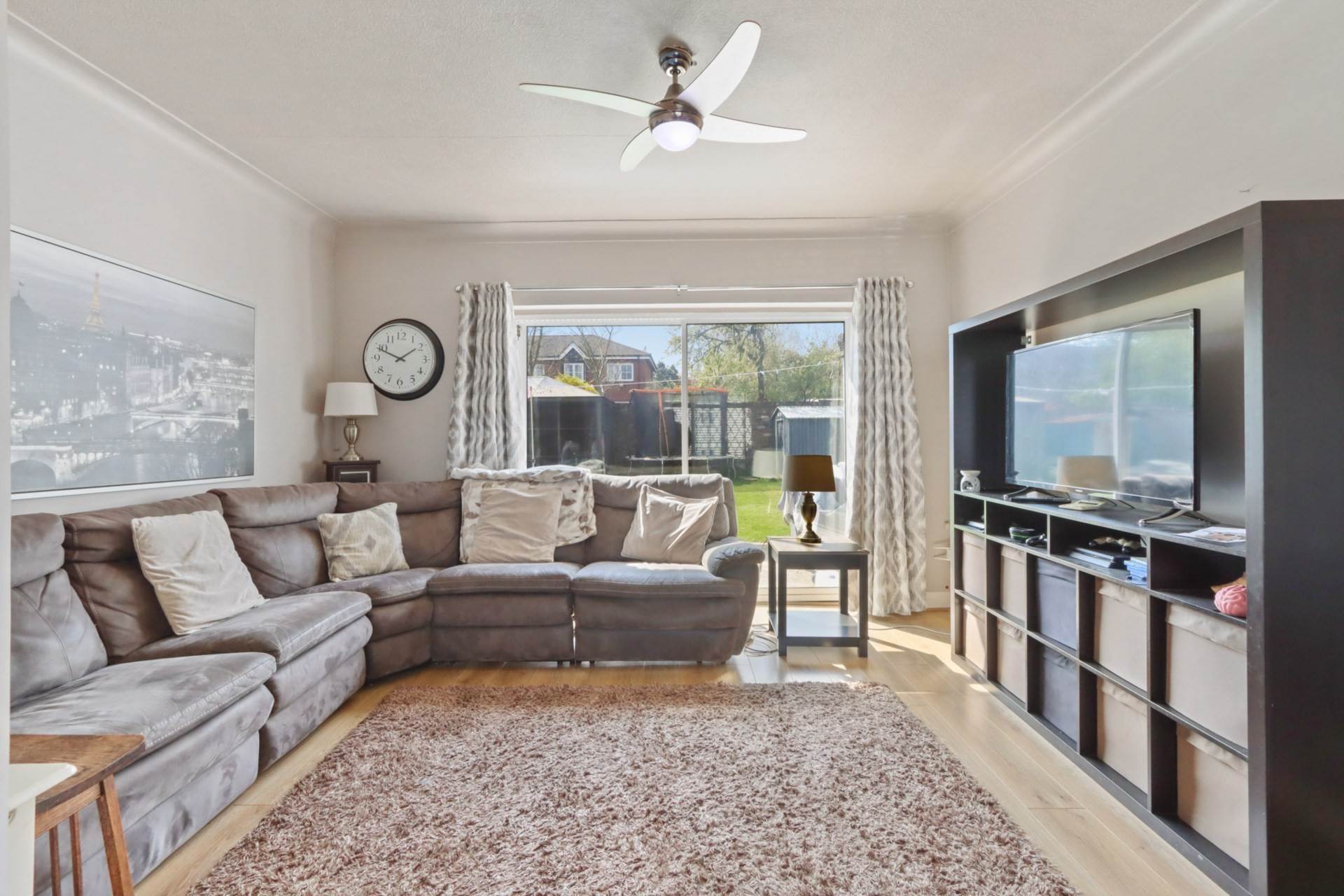 Additional Property Image 3 bedroom Detached Bungalow for sale in London 5