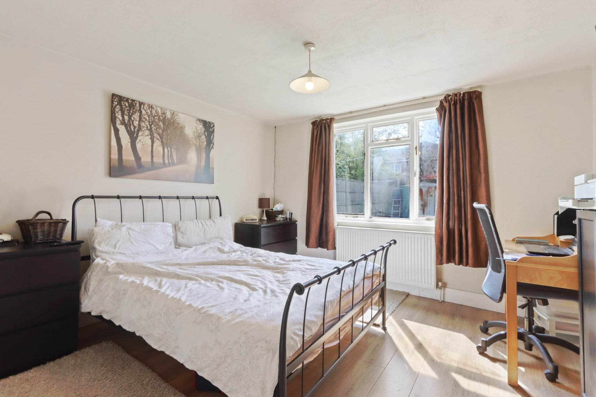 Additional Property Image 3 bedroom Detached Bungalow for sale in London 9