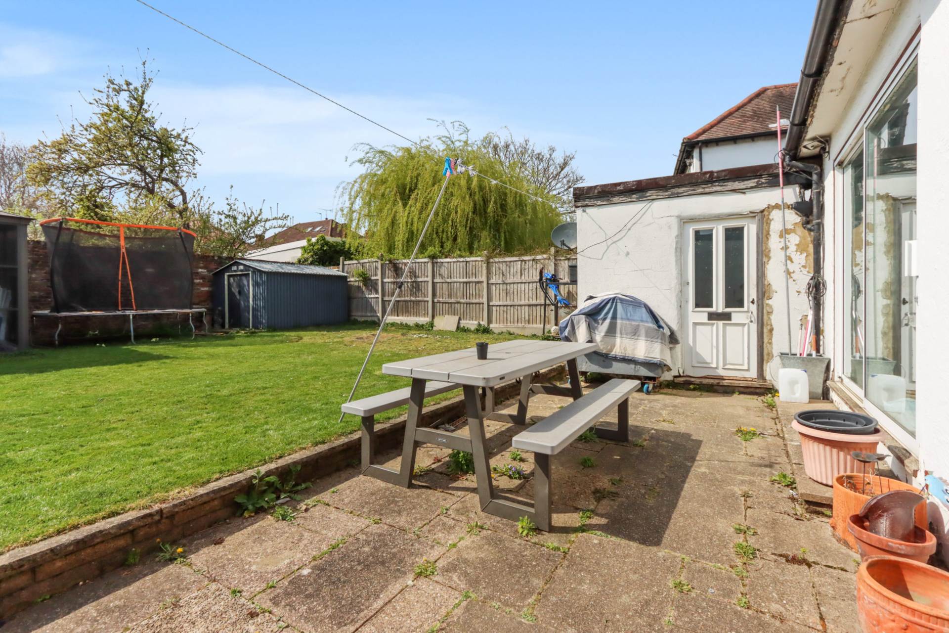 Additional Property Image 3 bedroom Detached Bungalow for sale in London 15