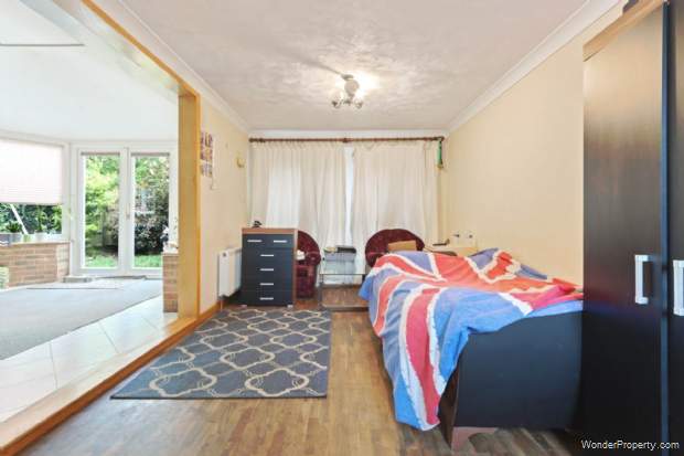 Additional Property Image 3 bedroom Detached for sale in London 4