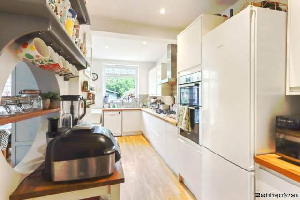 Additional Property Image 3 bedroom Semi Detached for sale in London 9