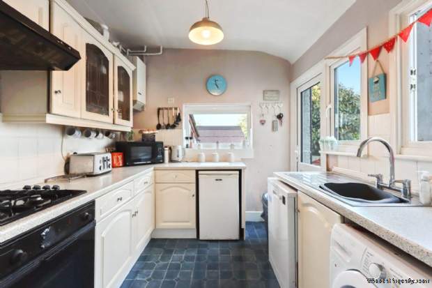 Additional Property Image 3 bedroom Terraced for sale in London 6
