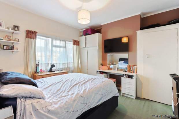 Additional Property Image 3 bedroom Terraced for sale in London 8