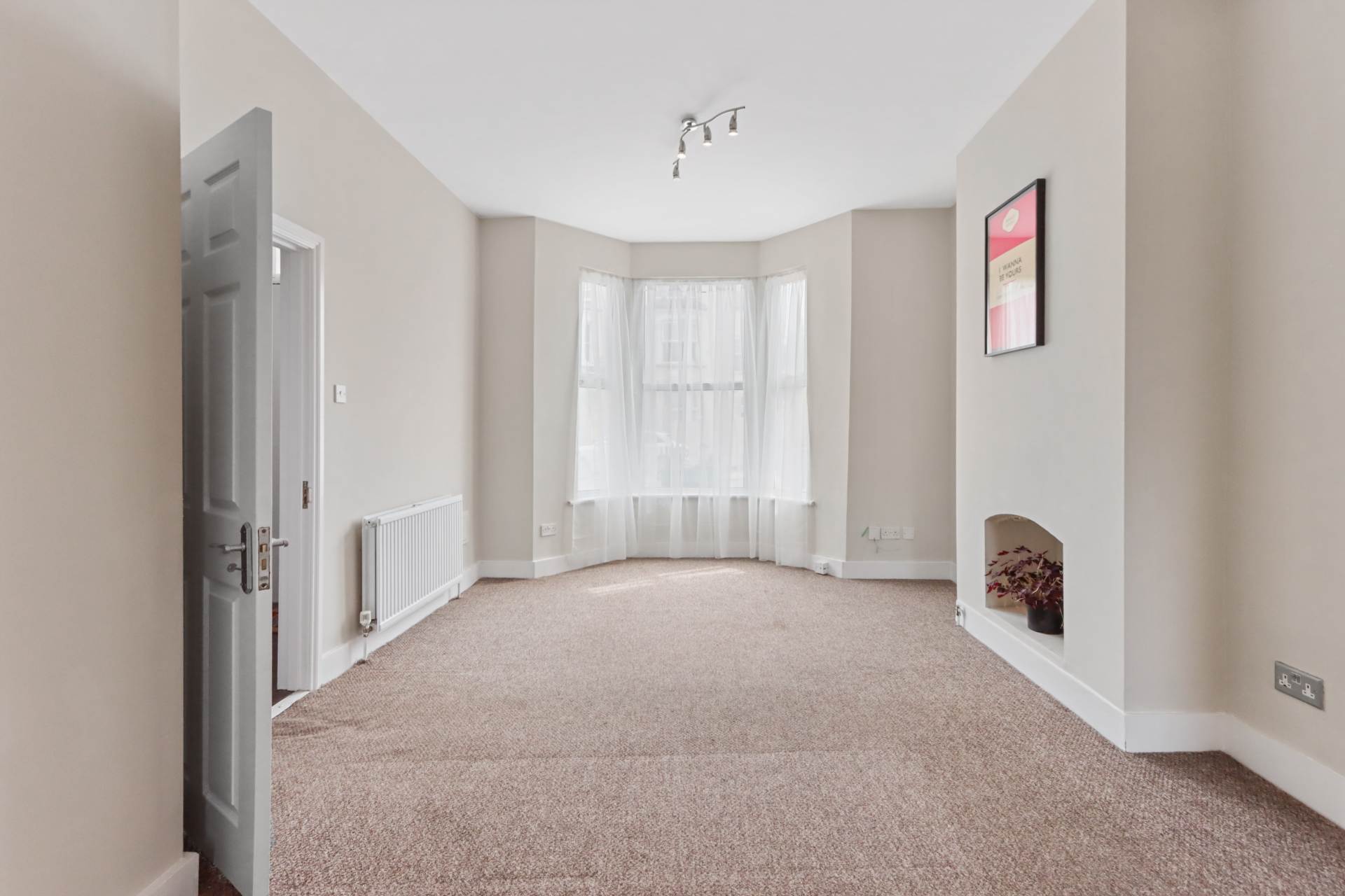 Additional Property Image 3 bedroom Terraced for sale in London 2
