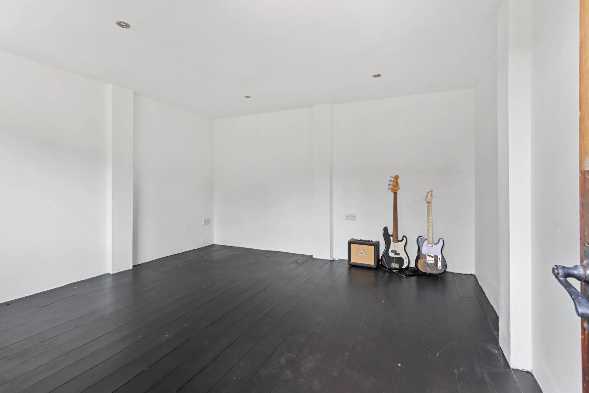 Additional Property Image 3 bedroom Terraced for sale in London 17