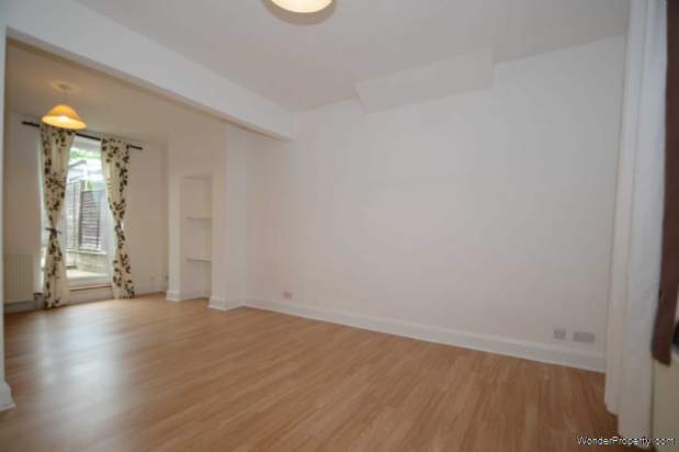 Additional Property Image 2 bedroom End of Terrace to rent in London 3