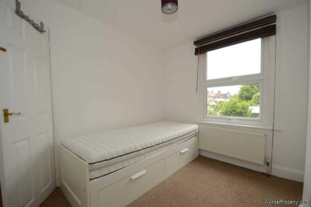 Additional Property Image 2 bedroom End of Terrace to rent in London 9