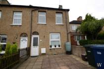 2 bedroom End of Terrace to rent in London