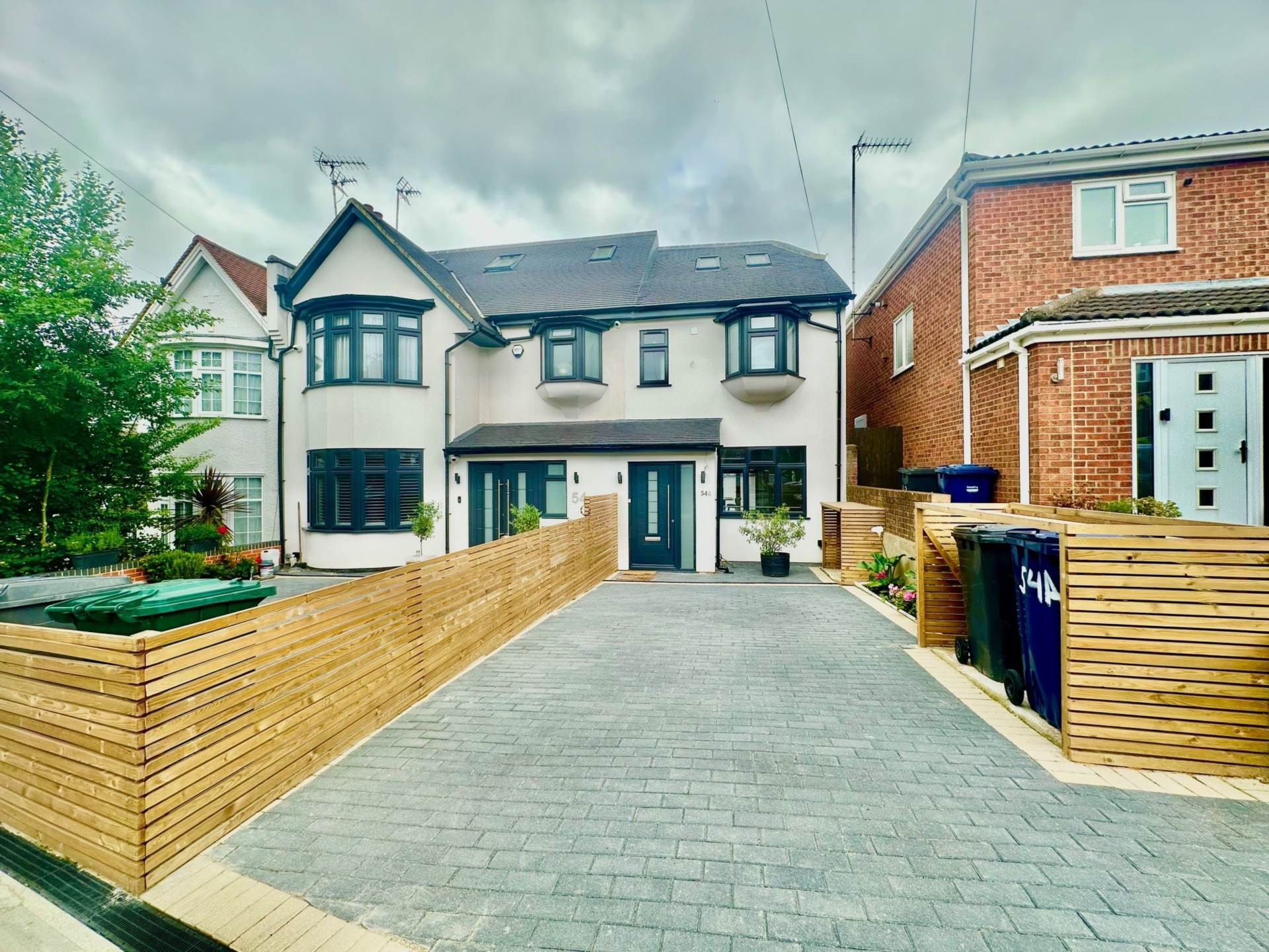 3 bedroom End of Terrace to rent in London