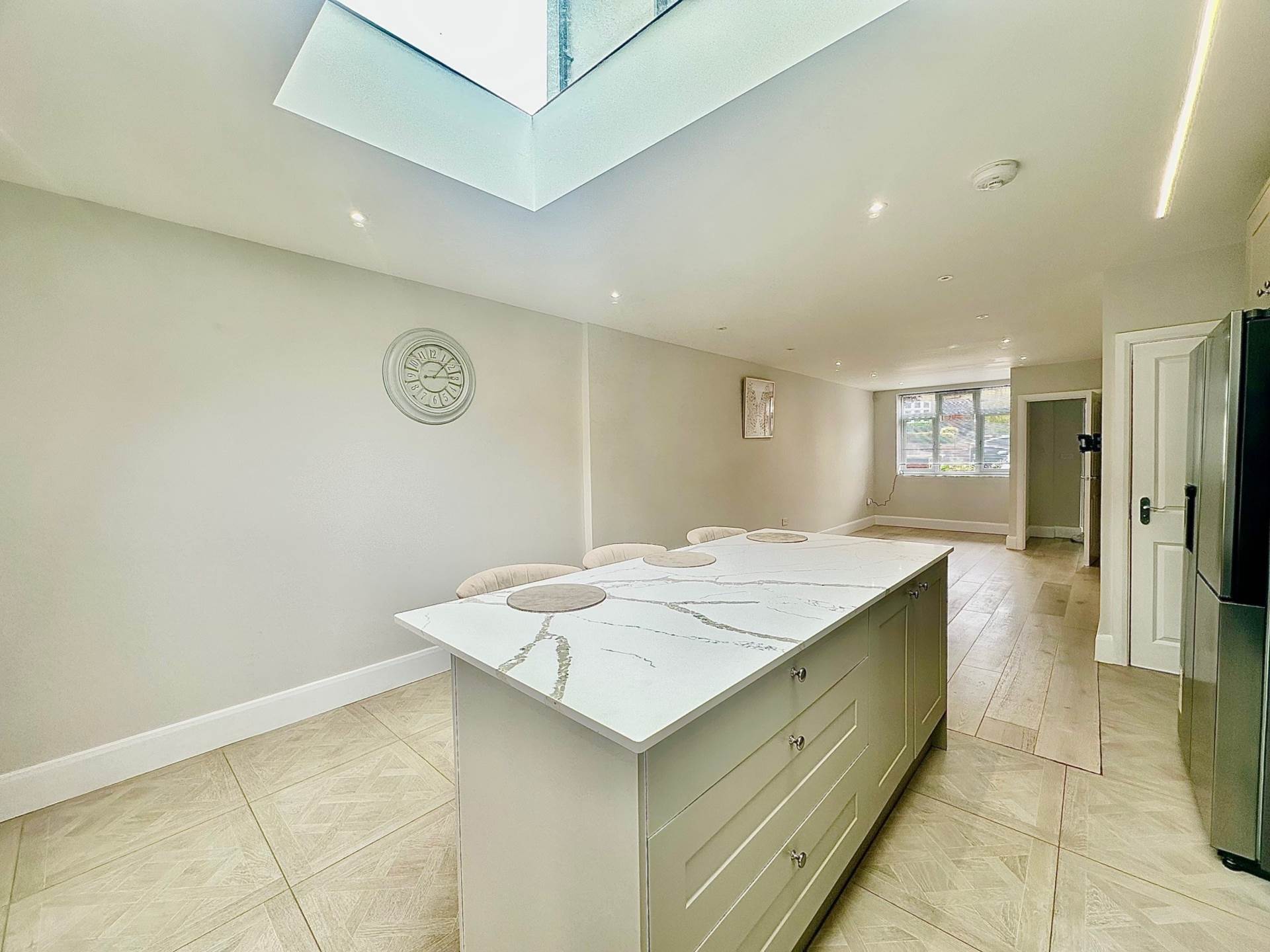 Additional Property Image 3 bedroom End of Terrace to rent in London 7
