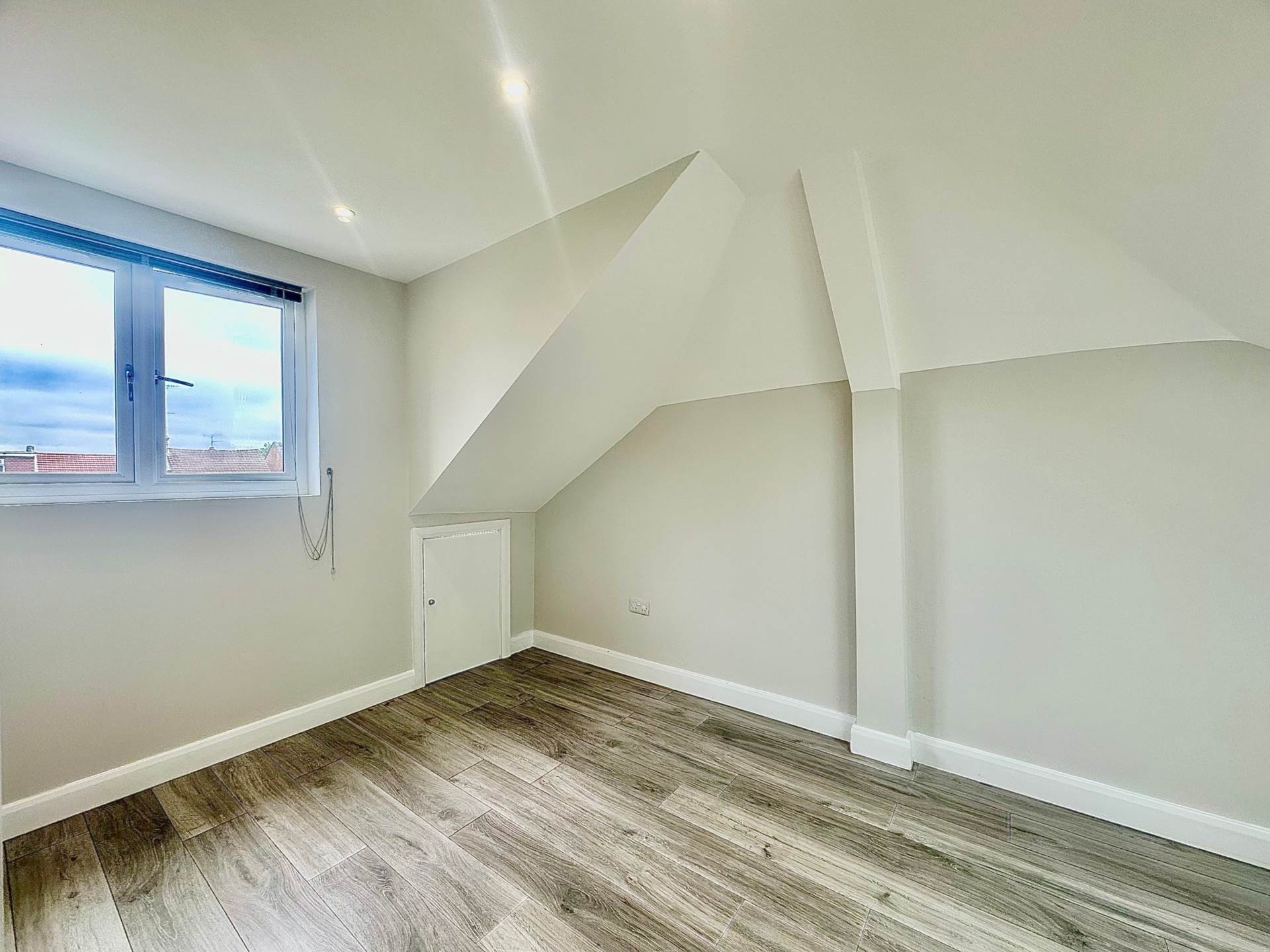 Additional Property Image 3 bedroom End of Terrace to rent in London 11