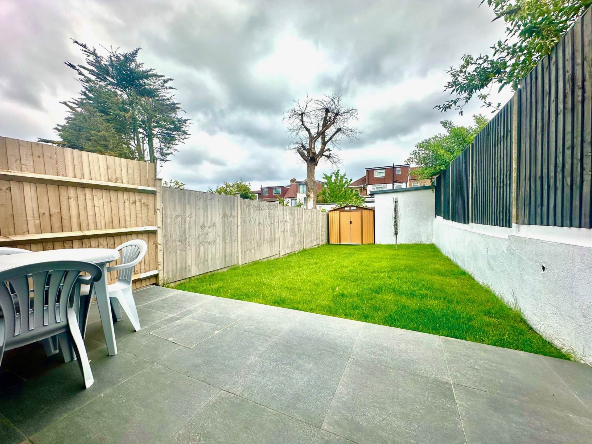 Additional Property Image 3 bedroom End of Terrace to rent in London 18