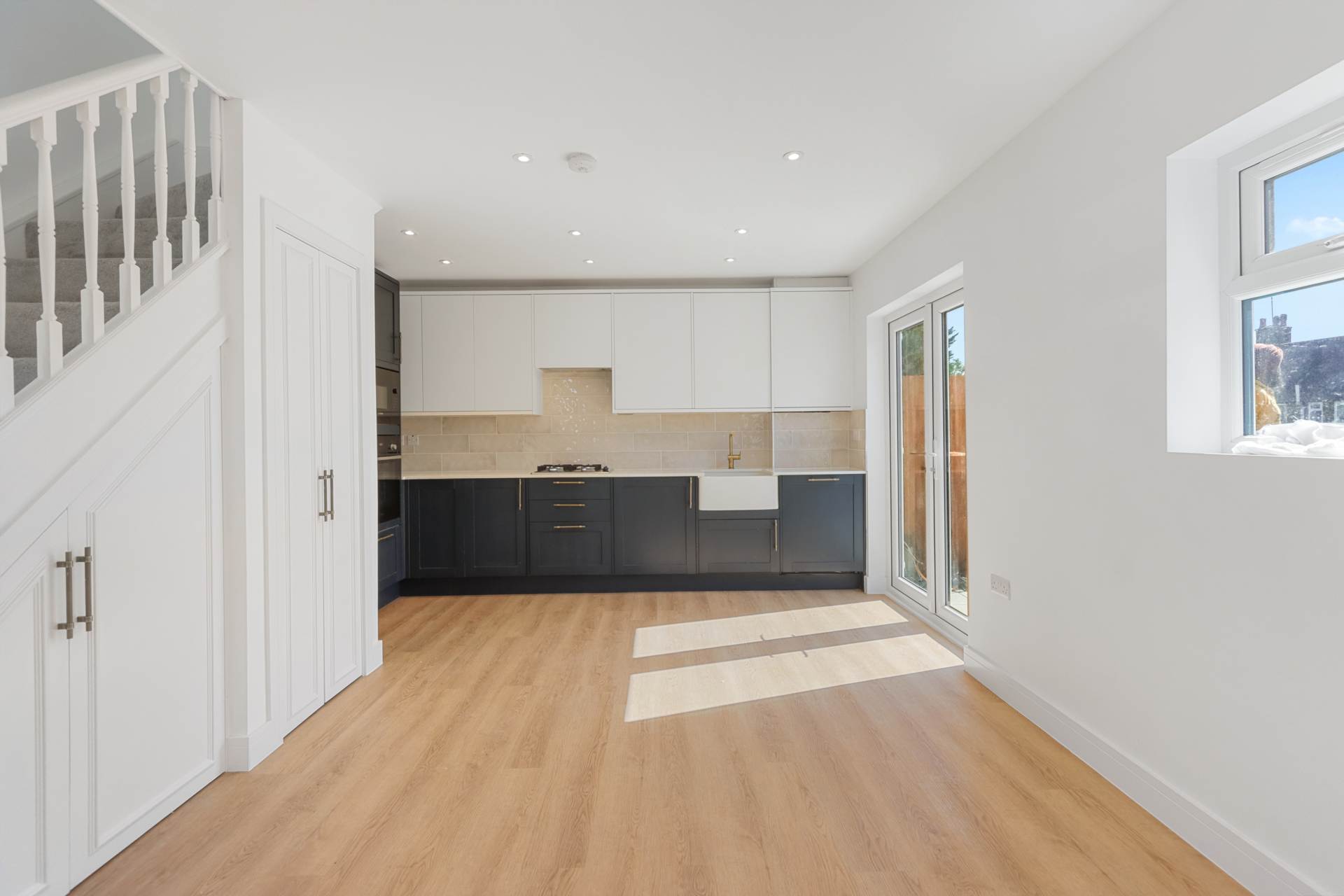 Additional Property Image 2 bedroom End of Terrace for sale in London 4