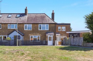 2 bedroom End of Terrace for sale in London