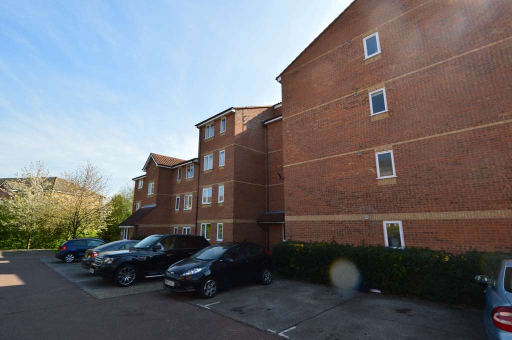 Additional Property Image 1 bedroom Flat to rent in London 8