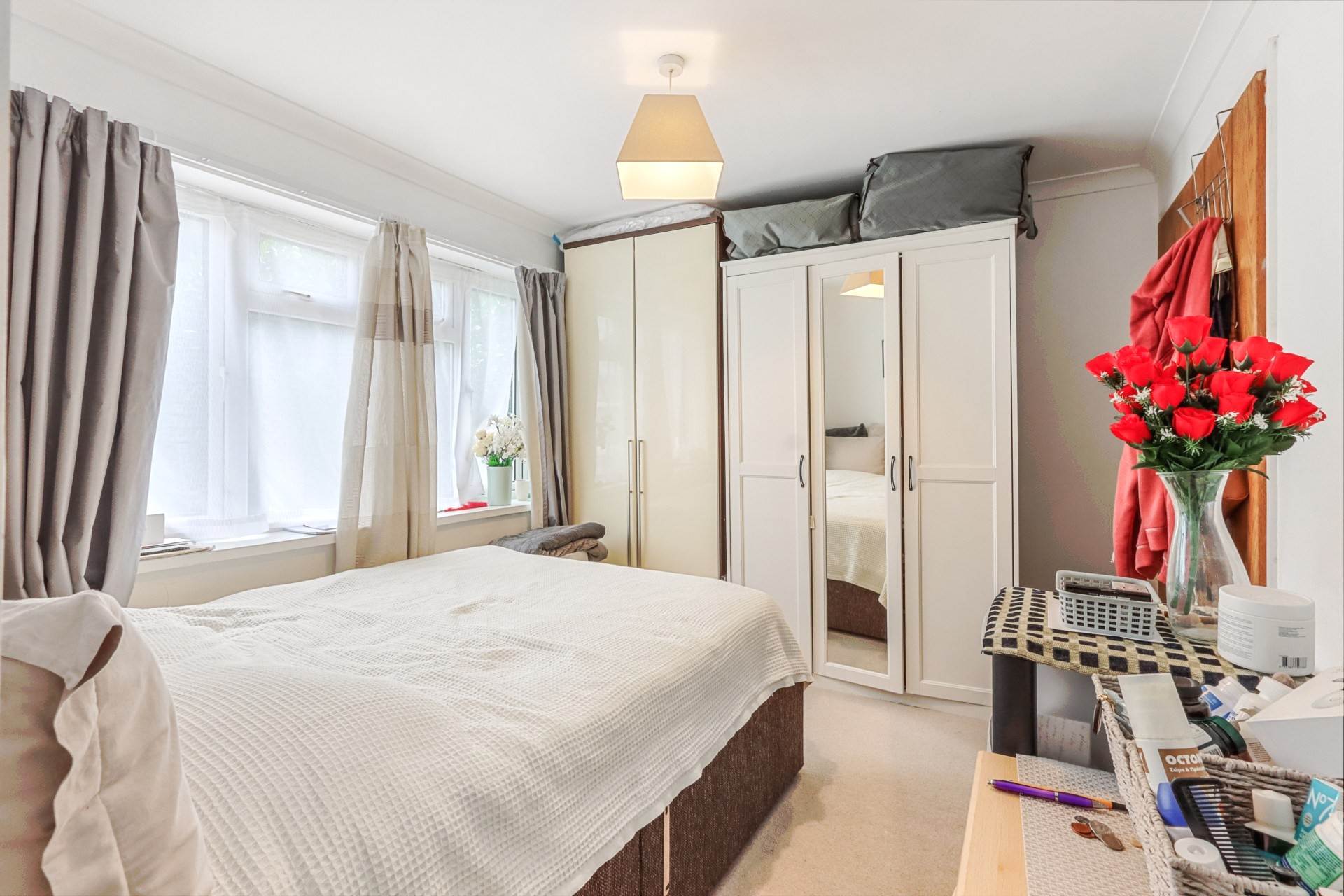 Additional Property Image 2 bedroom Flat for sale in London 3
