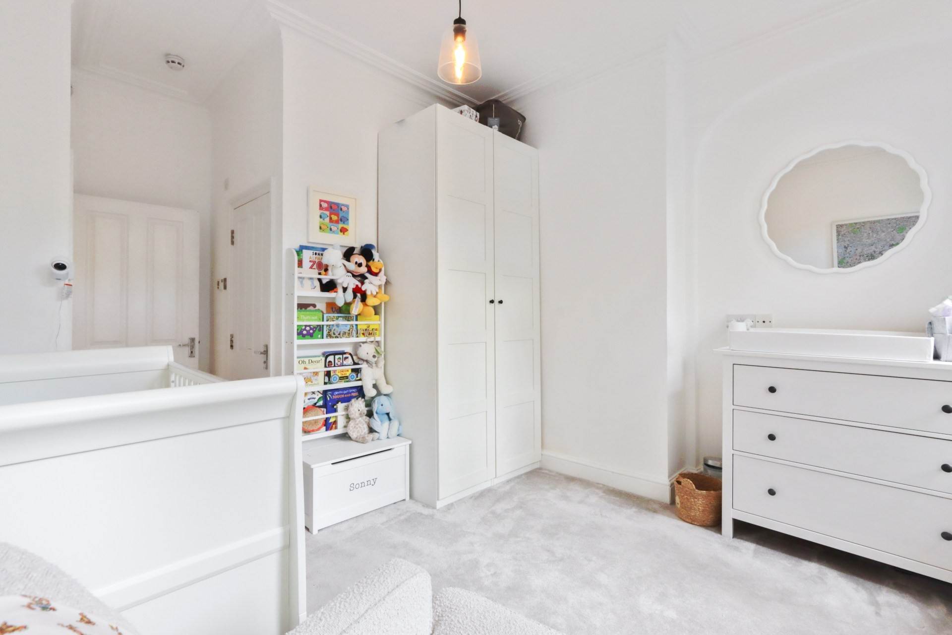 Additional Property Image 2 bedroom Flat for sale in London 8