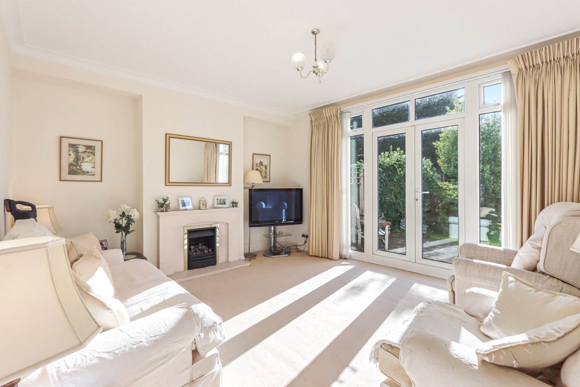 Additional Property Image 3 bedroom Semi Detached for sale in London 3