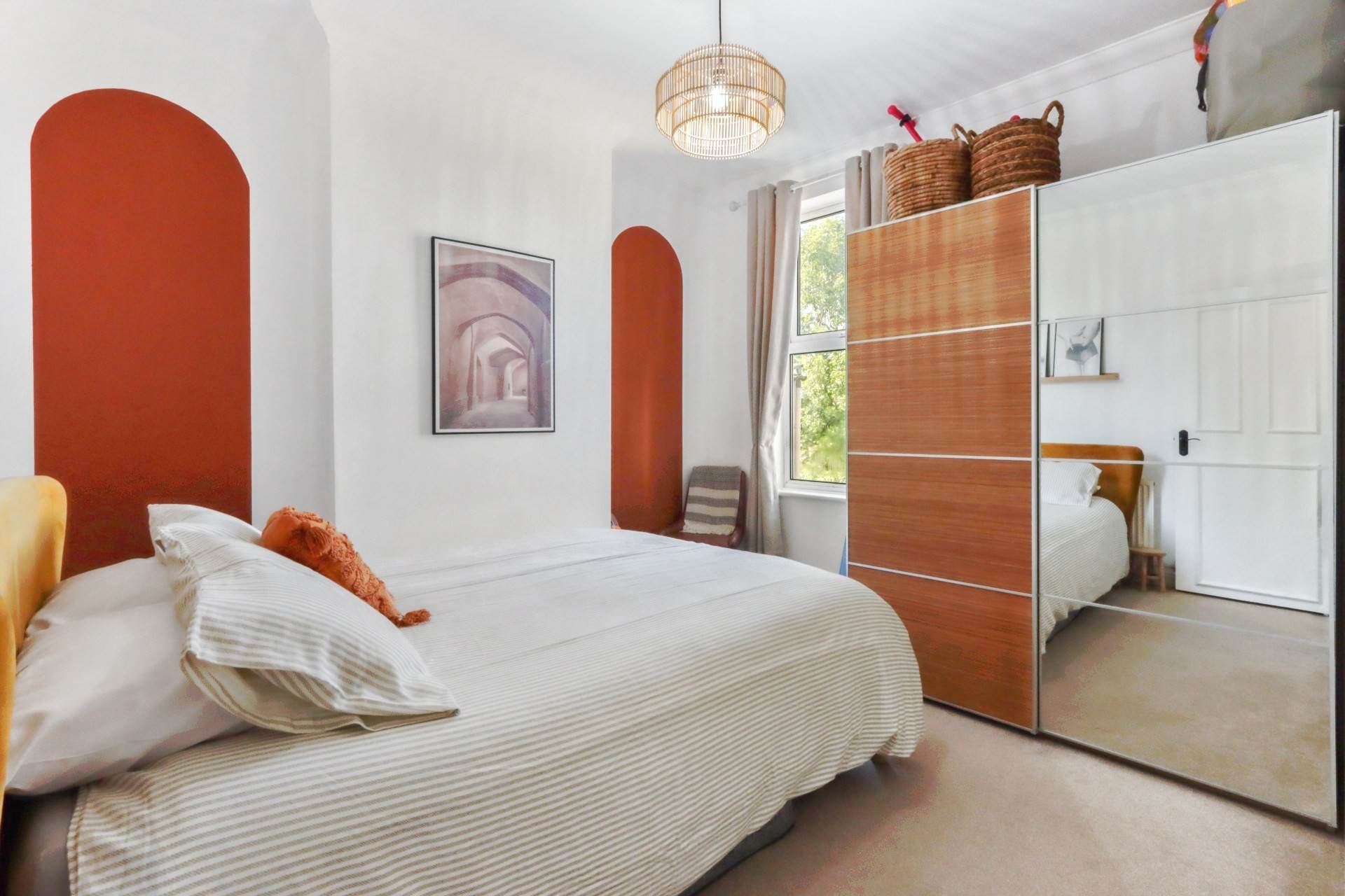 Additional Property Image 2 bedroom Flat for sale in London 3