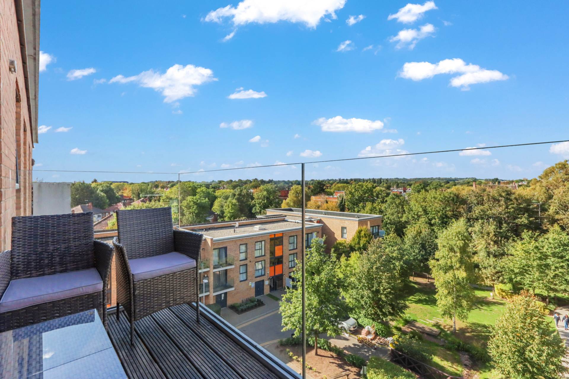 Additional Property Image 2 bedroom Apartment for sale in Edgware 8