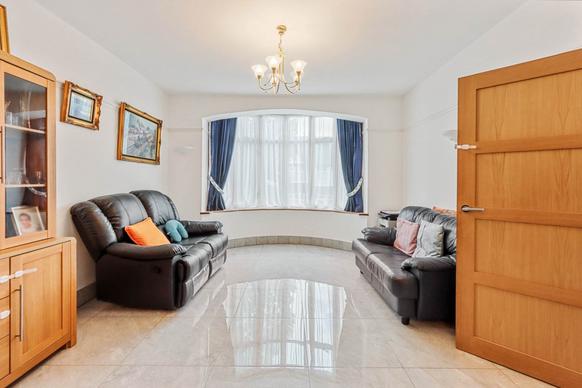 Additional Property Image 4 bedroom Semi Detached for sale in London 2
