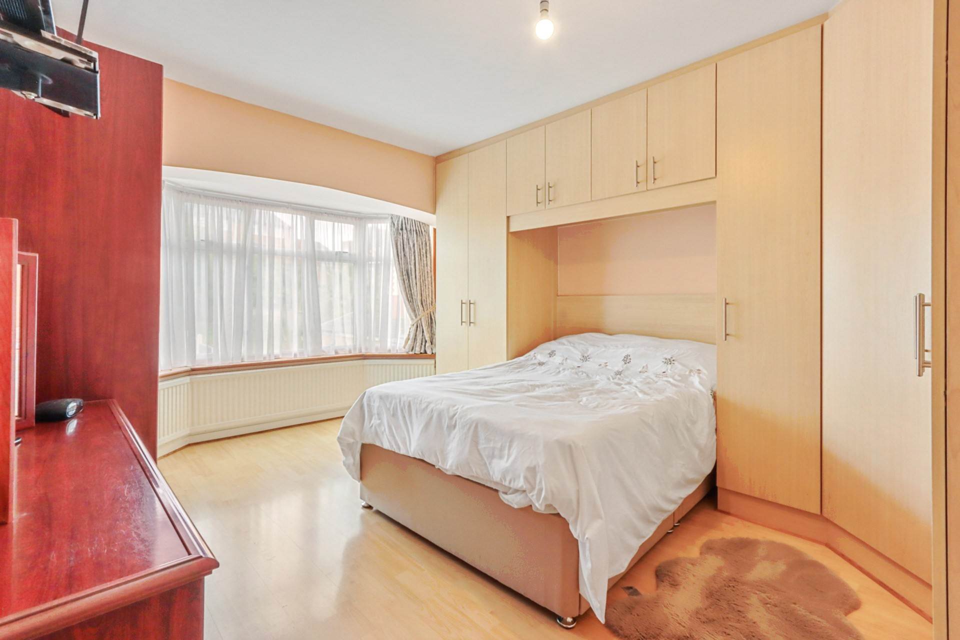 Additional Property Image 4 bedroom Semi Detached for sale in London 10