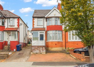 4 bedroom Semi Detached for sale in London