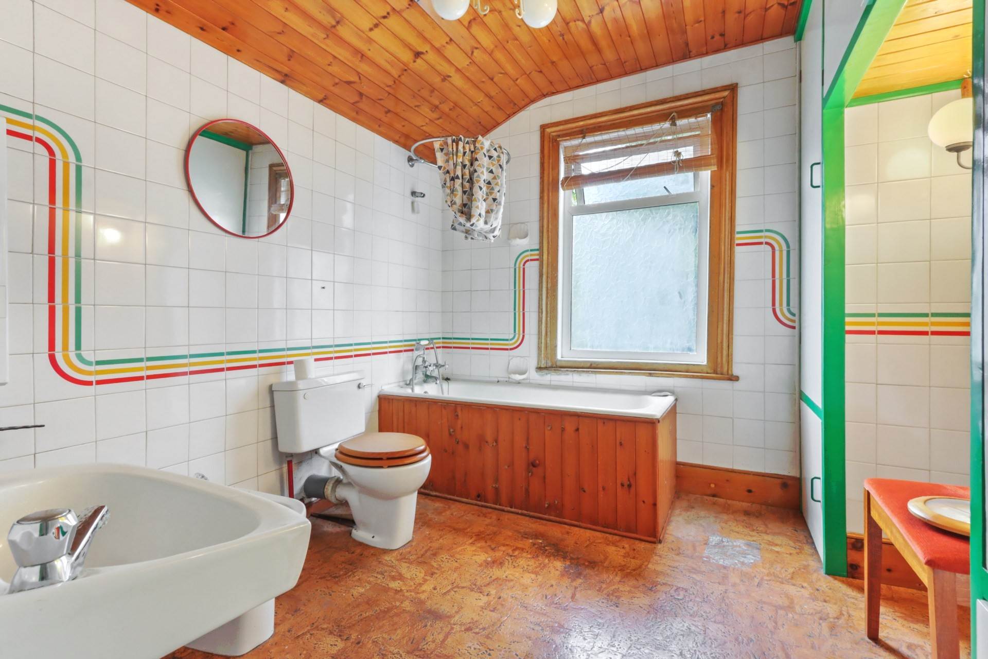 Additional Property Image 1 bedroom Flat for sale in London 8